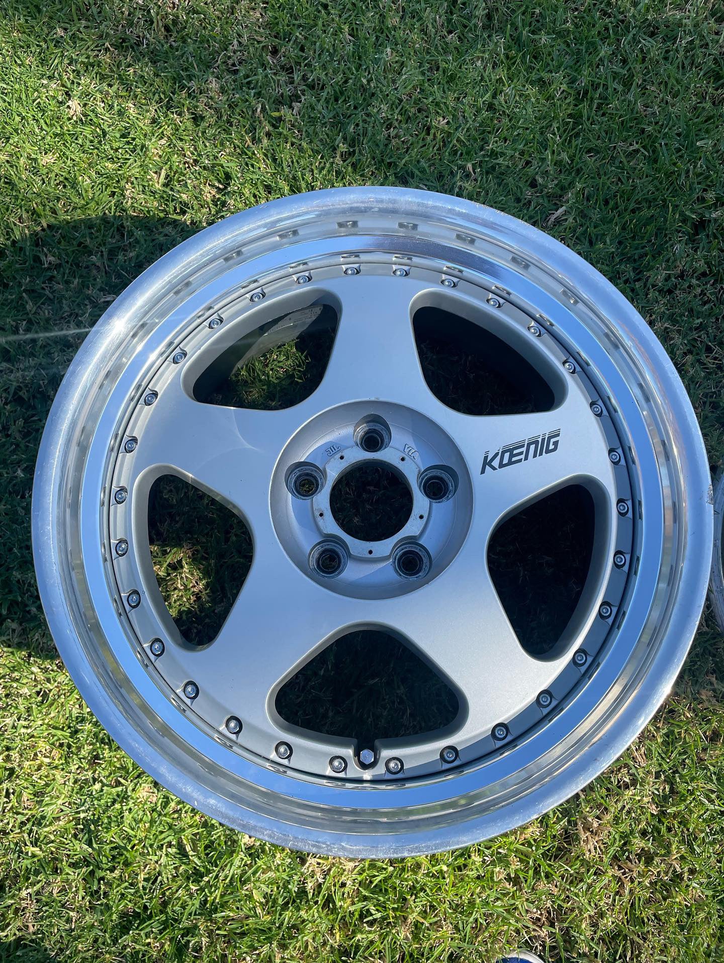 18x9 Koenig 3 piece